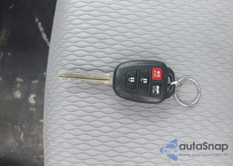 2014 Toyota Corolla Le из США, поврежденный, VIN 5YFBURHE7EP160925